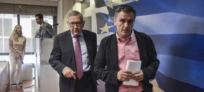 Ρέγκλινγκ: Οι χειρισμοί της Ελλάδας το 2015 κόστισαν έως και 200 δις ευρώ!